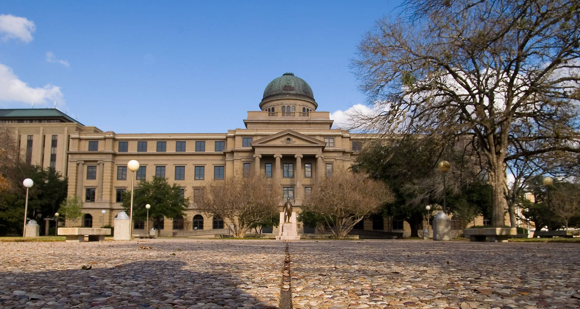 Texas Am University Academic Plaza Background