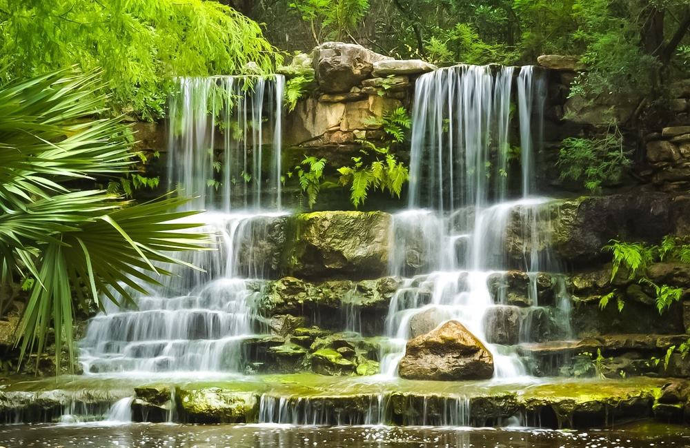 Texas Zilker Park Waterfalls Background