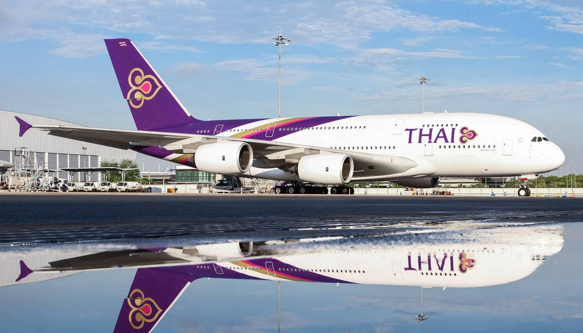 Thai Airways Airplane Lake Background