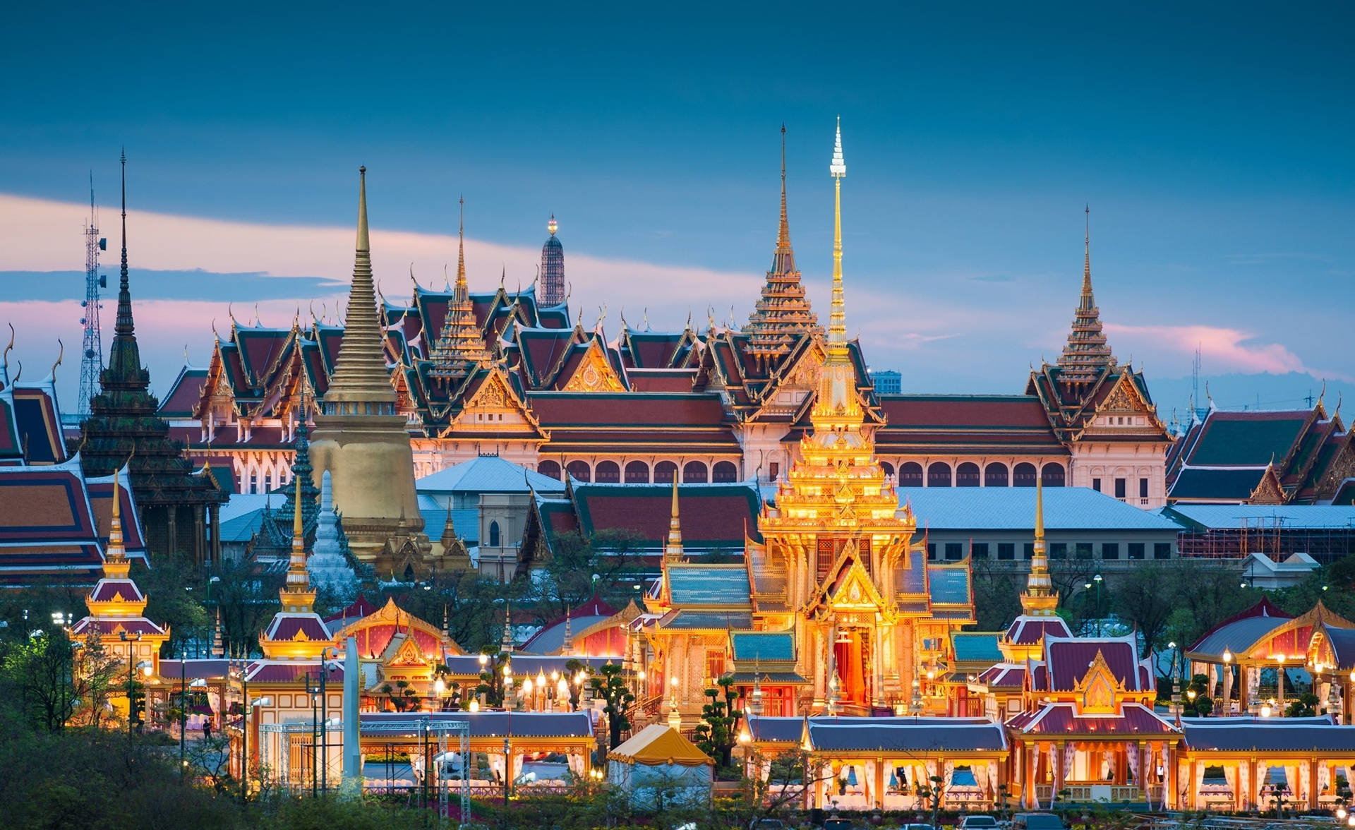 Thailand Emerald Buddha Temple Background