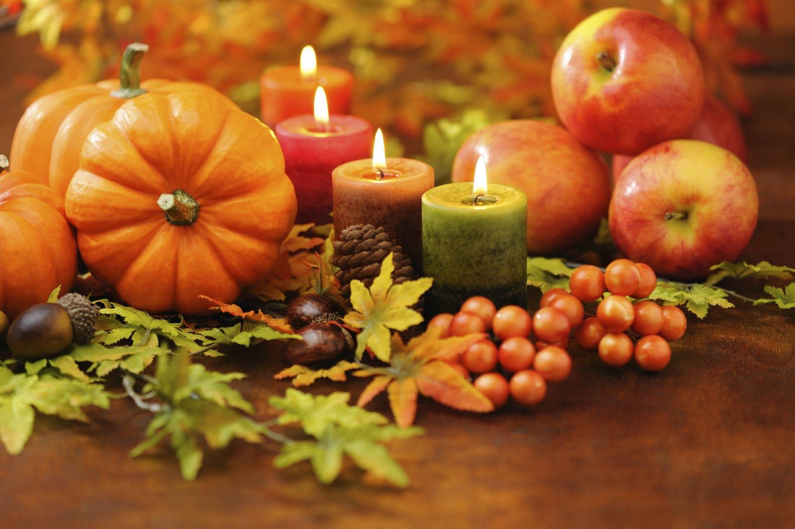 Thanksgiving Day Candles Background
