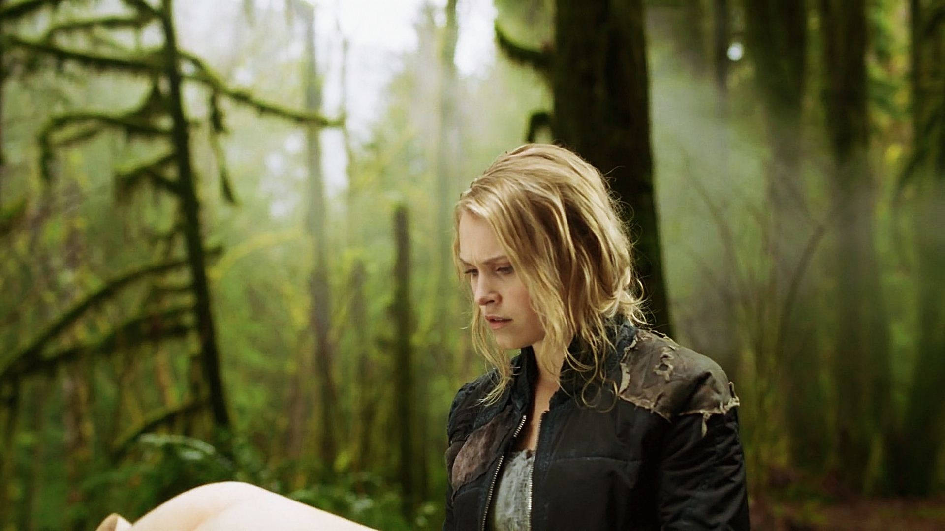 The 100 Fictional Character Clarke Griffin Background