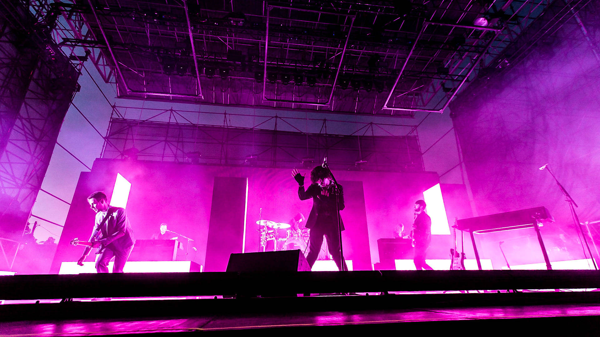 The 1975 Aesthetic Stage Setup Background