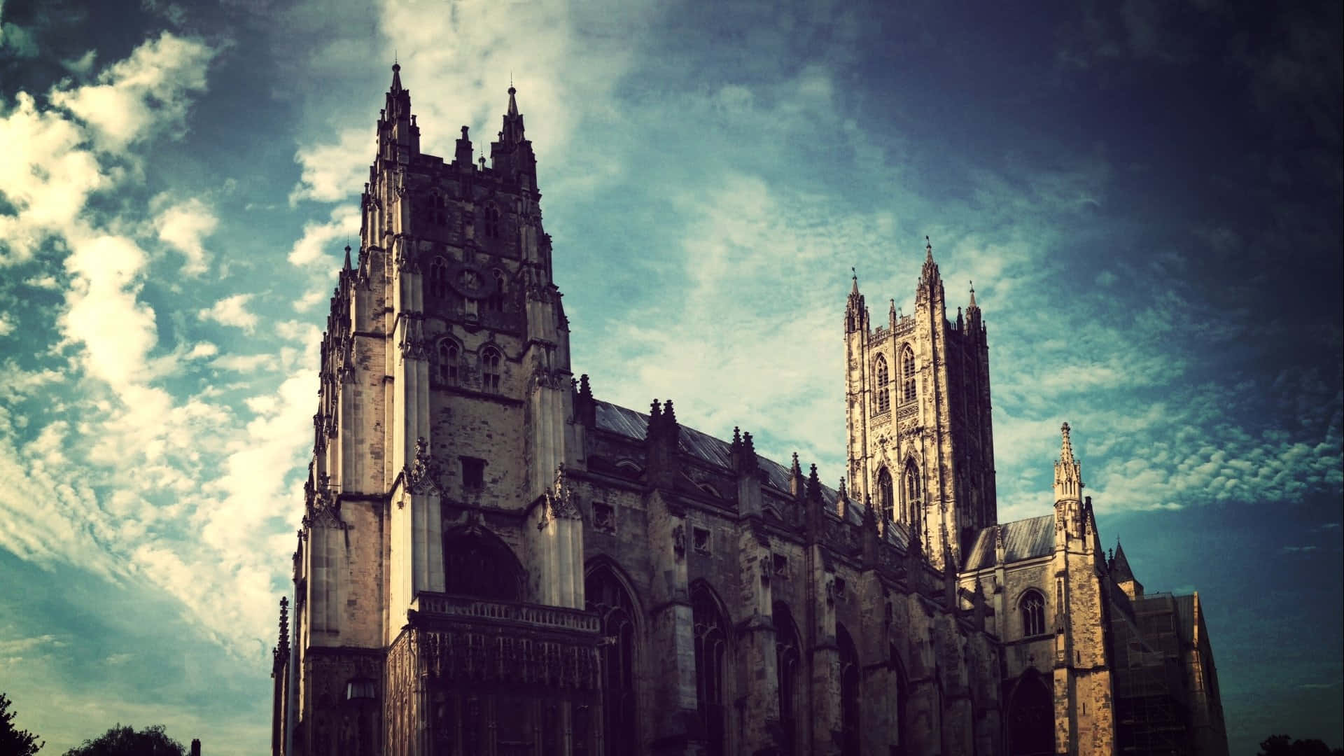 The Antique Structure Of Canterbury Cathedral Background