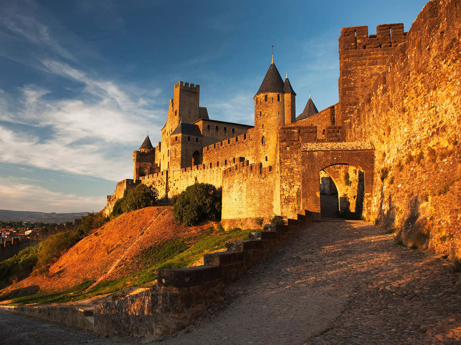 The Aude Gate In Chateau Comtal In Carcassonne Background