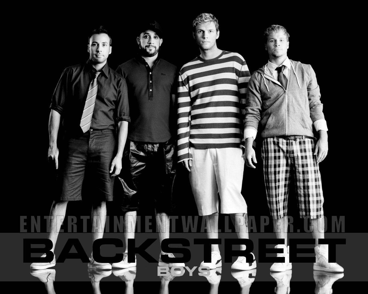 The Backstreet Boys Looking Good In Black And White Background