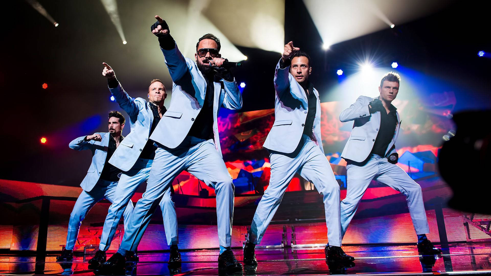 The Backstreet Boys Perform Live Background