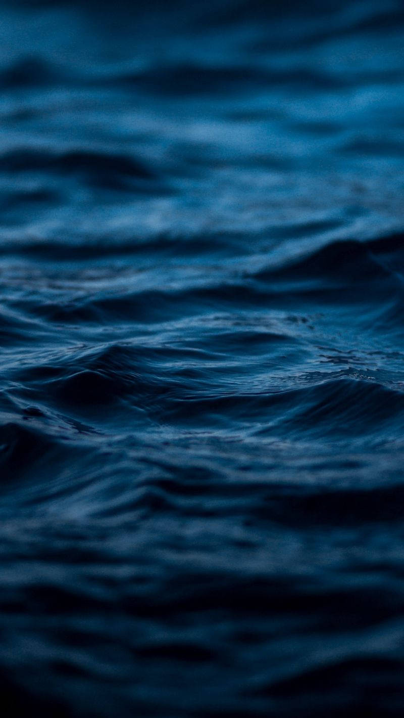 The Beauty Of A Dark Blue Aesthetic Ripple