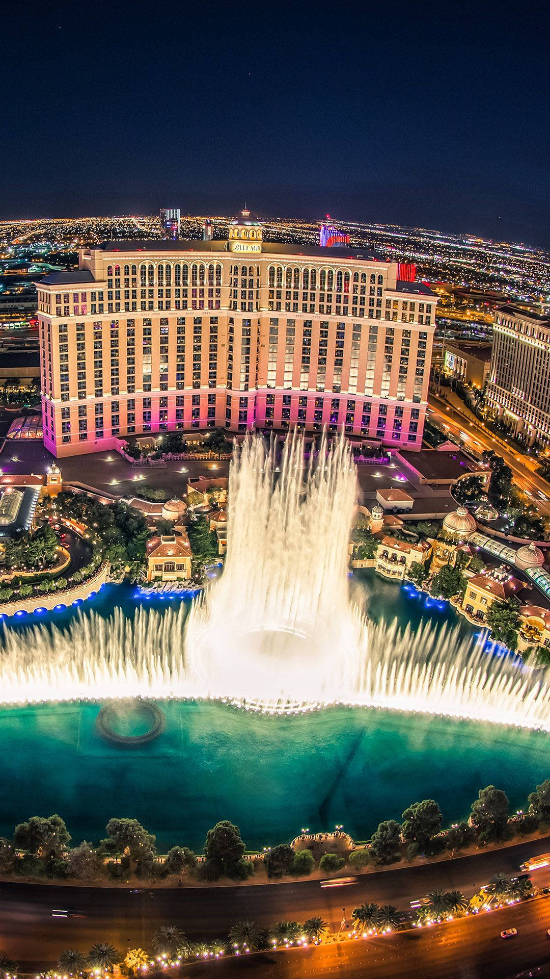 The Bellagio Fountain At Night Background