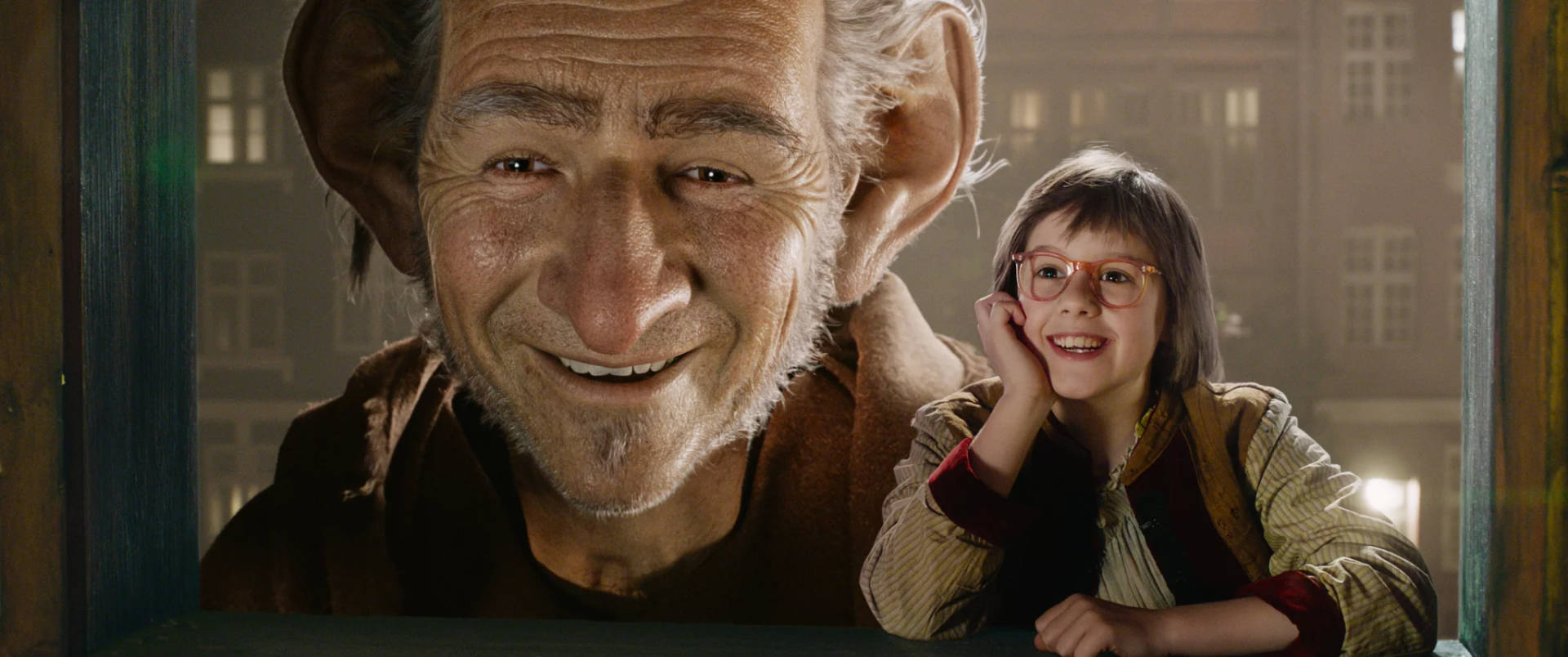 The Bfg And Sophie Up Close Background