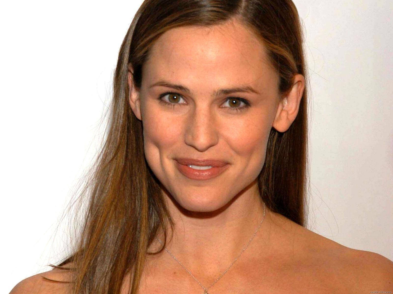 The Charming Jennifer Garner Background