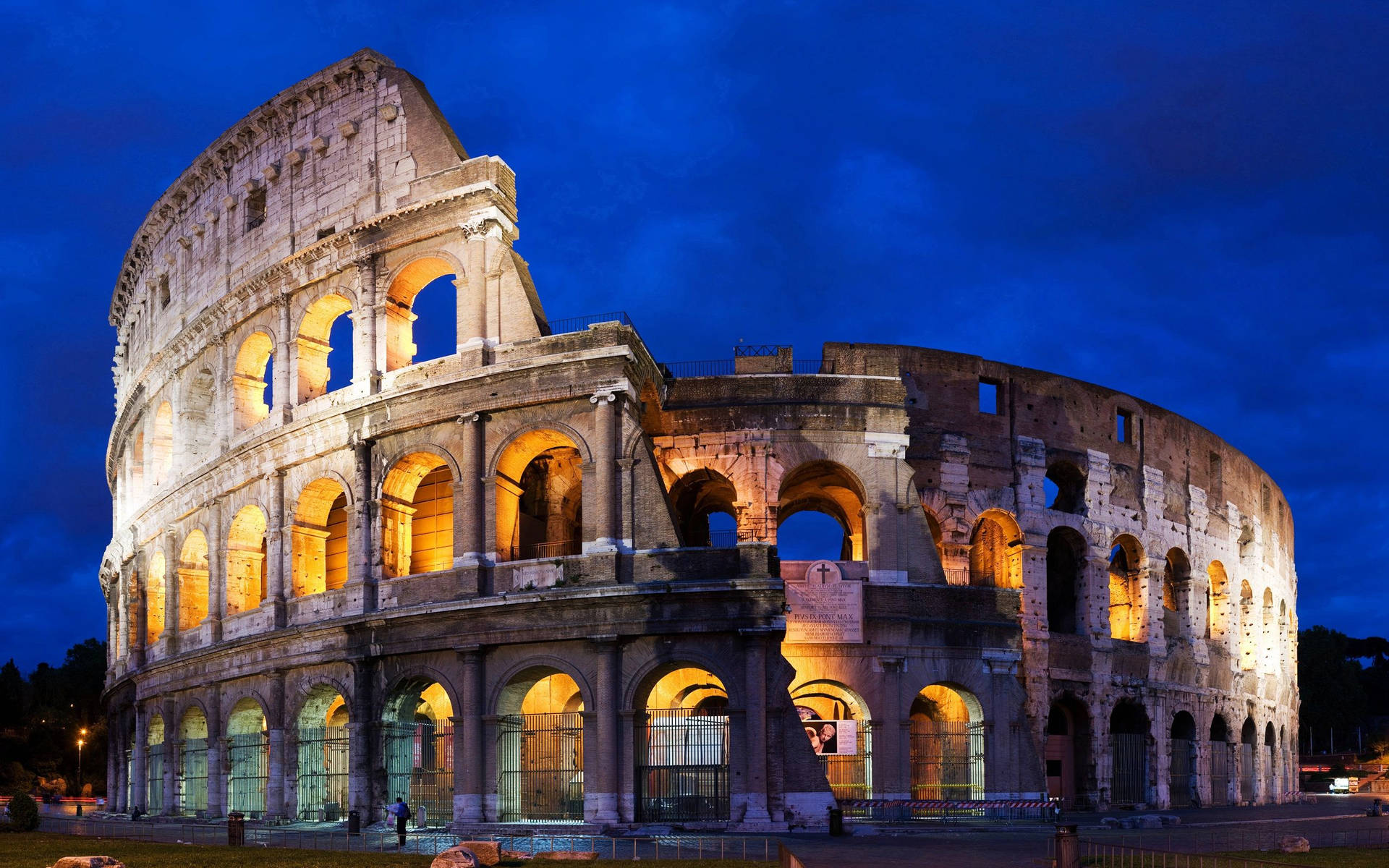 The Colosseum Italy At Night Background