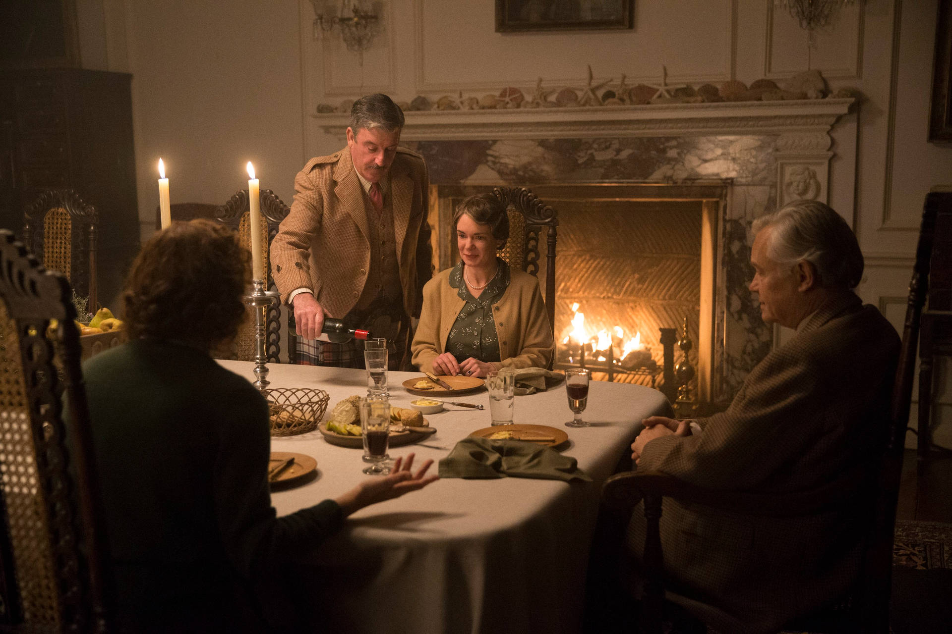 The Crown Dinner With Queen Mother Background