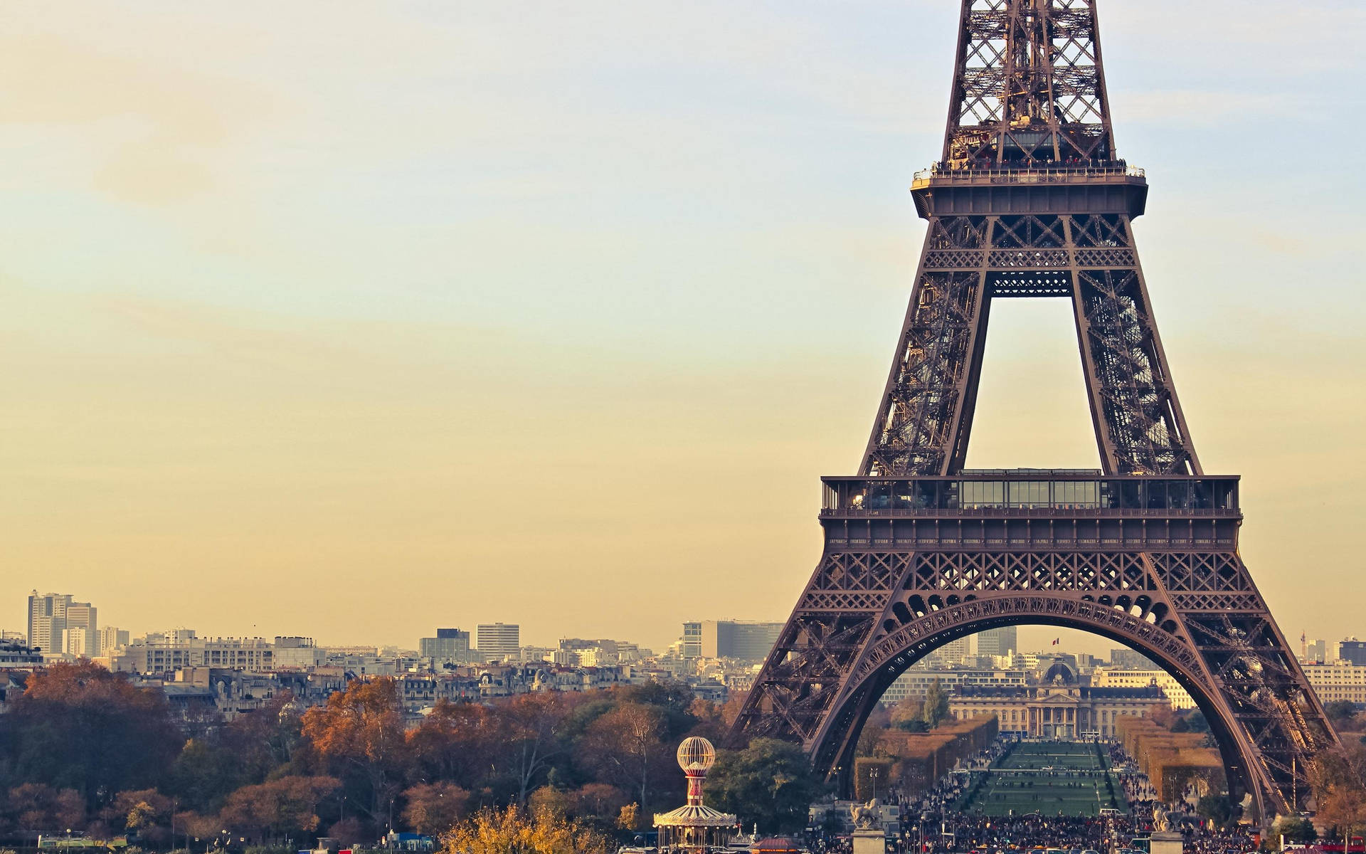 The Eiffel Tower At Night In Paris, France Background