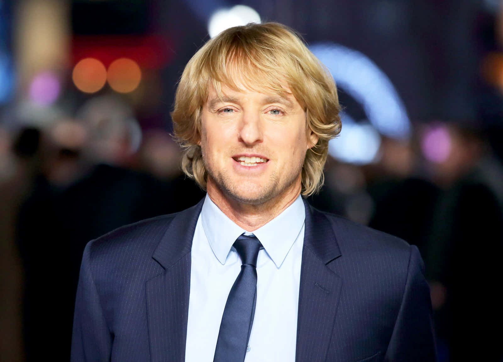 The Ever-smiling Owen Wilson Background