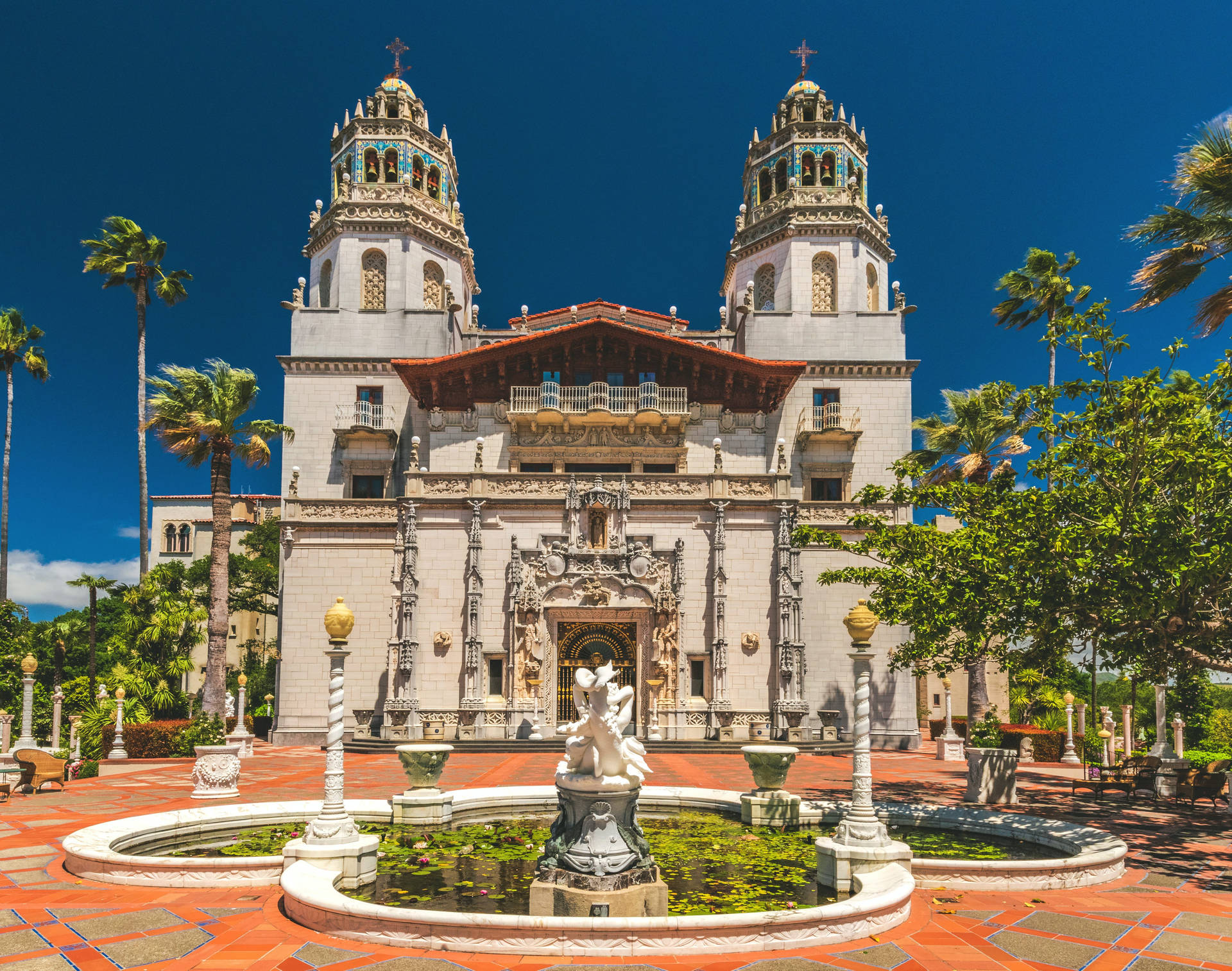 The Facade Of Hearst Castle Background