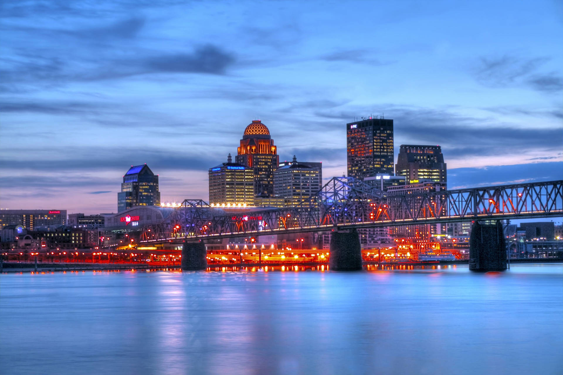 The George Rogers Clark Memorial Bridge In Louisville At Twilight Background