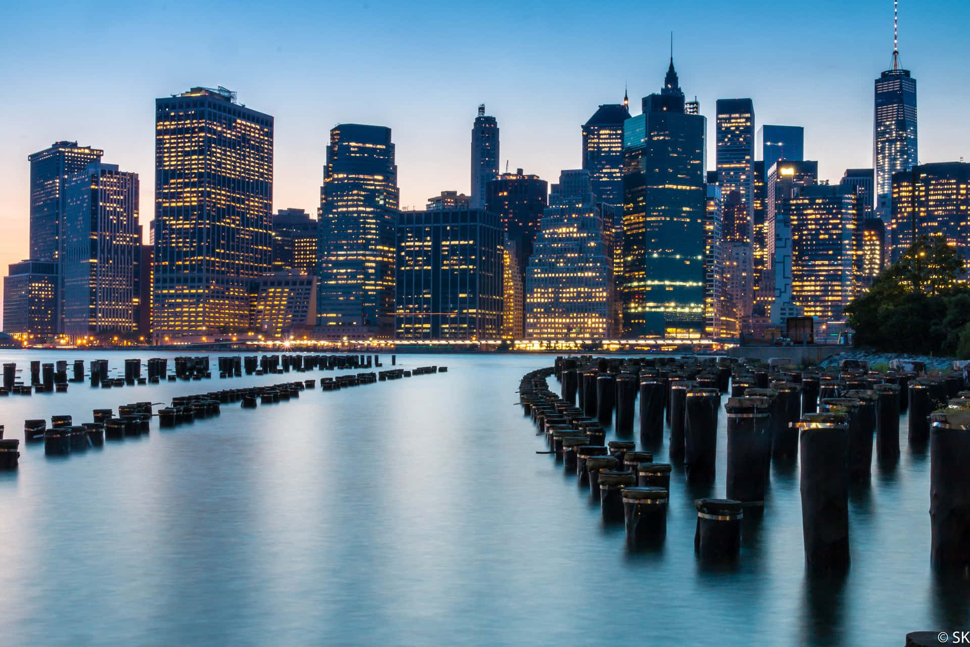 The Glittering City - A View Of New York City Background