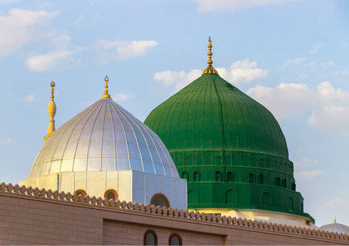 The Green Dome Madina Background