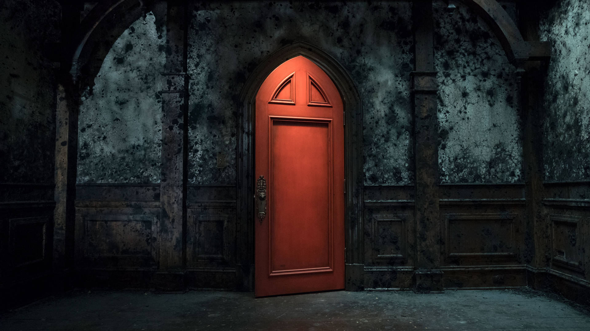The Haunting Of Hill House Locked Room Background