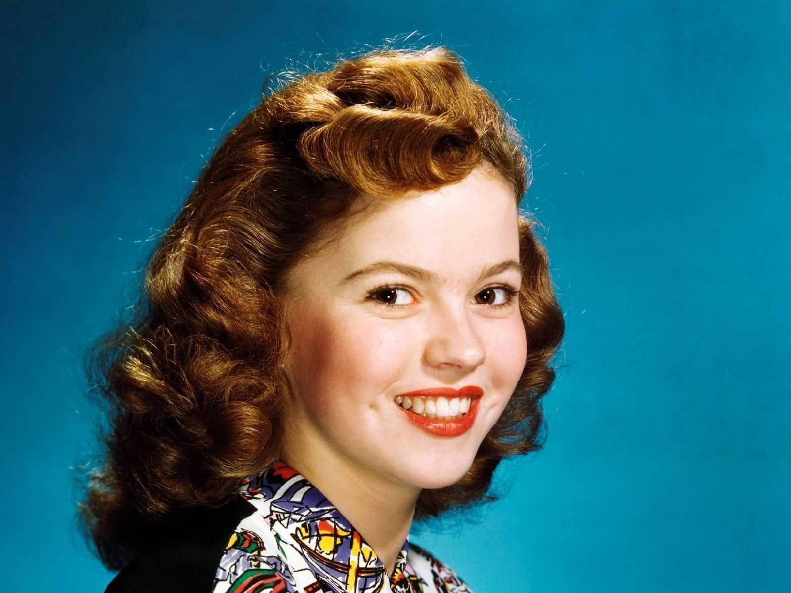 The Hollywood Star Shirley Temple Background