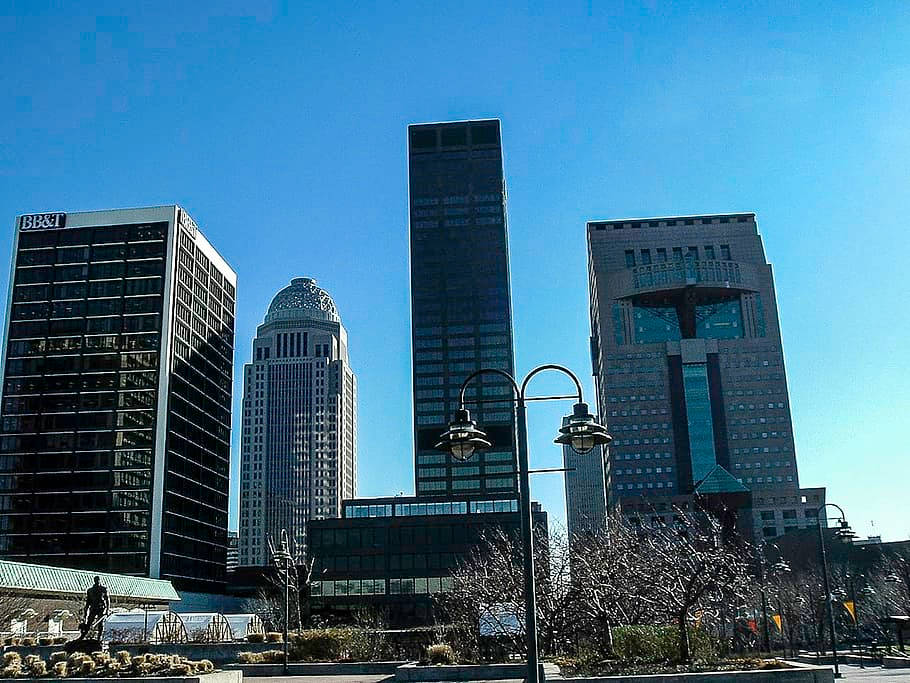 The Humana Building In Louisville Background