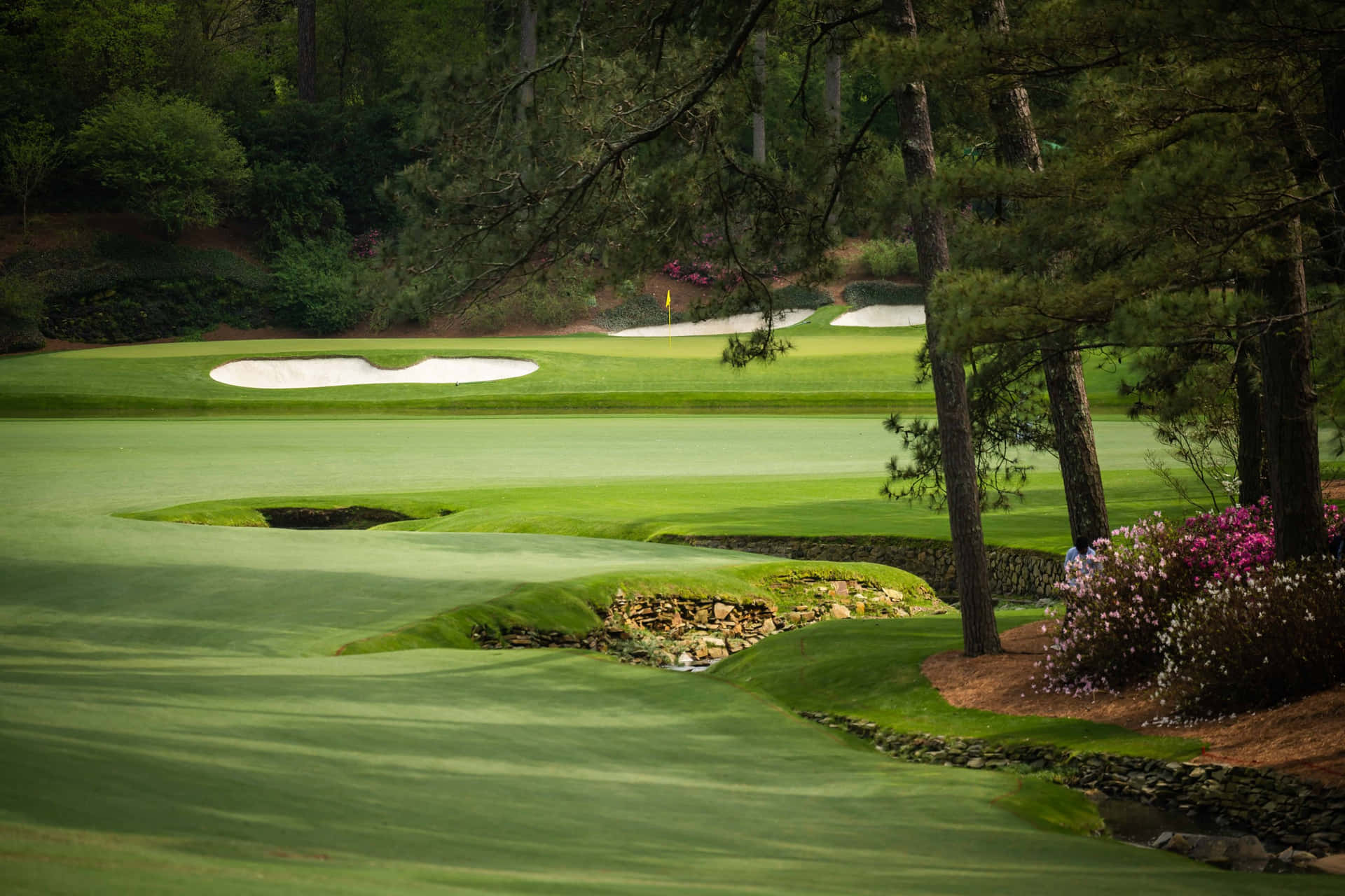 The Iconic Green Of Augusta National Golf Club Background