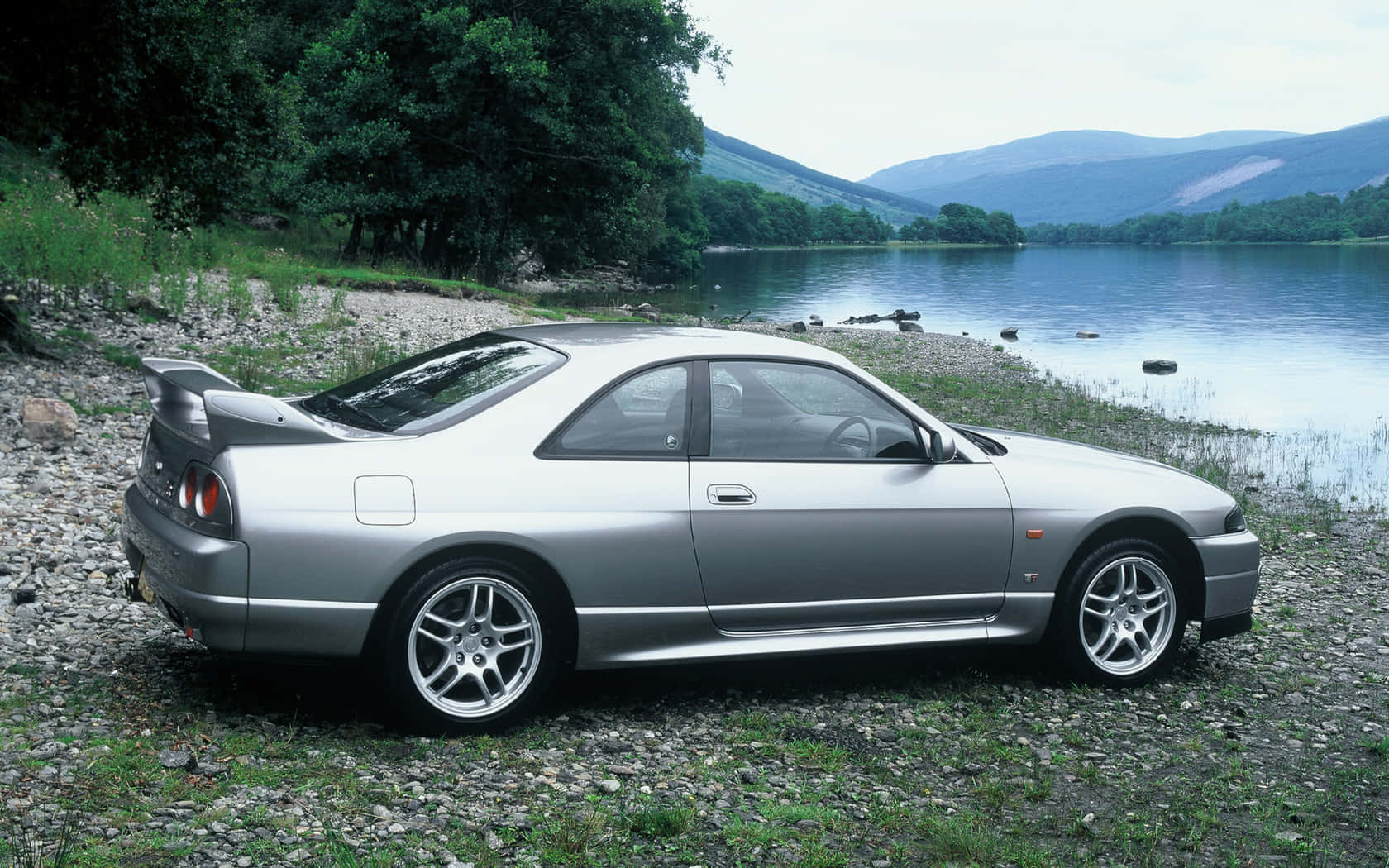 The Iconic Nissan R33 Gtr - An Unbeatable Classic Background