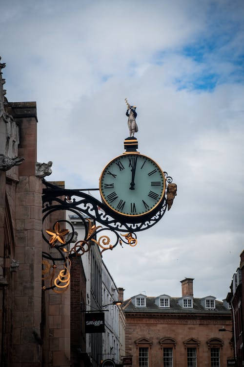 The Iconic York Minster Soaring Into The Sky Above The Charming Streets Of Historic York, Uk Background