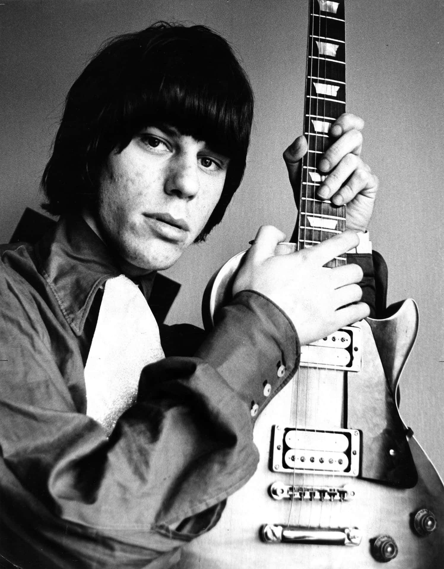 The Legendary Jeff Beck Playing Guitar With The Yardbirds. Background