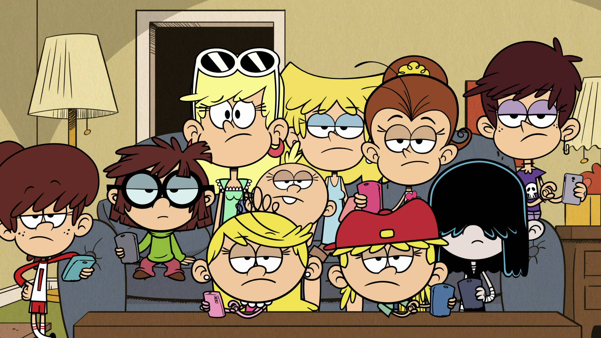 The Loud House Kids On Couch Background
