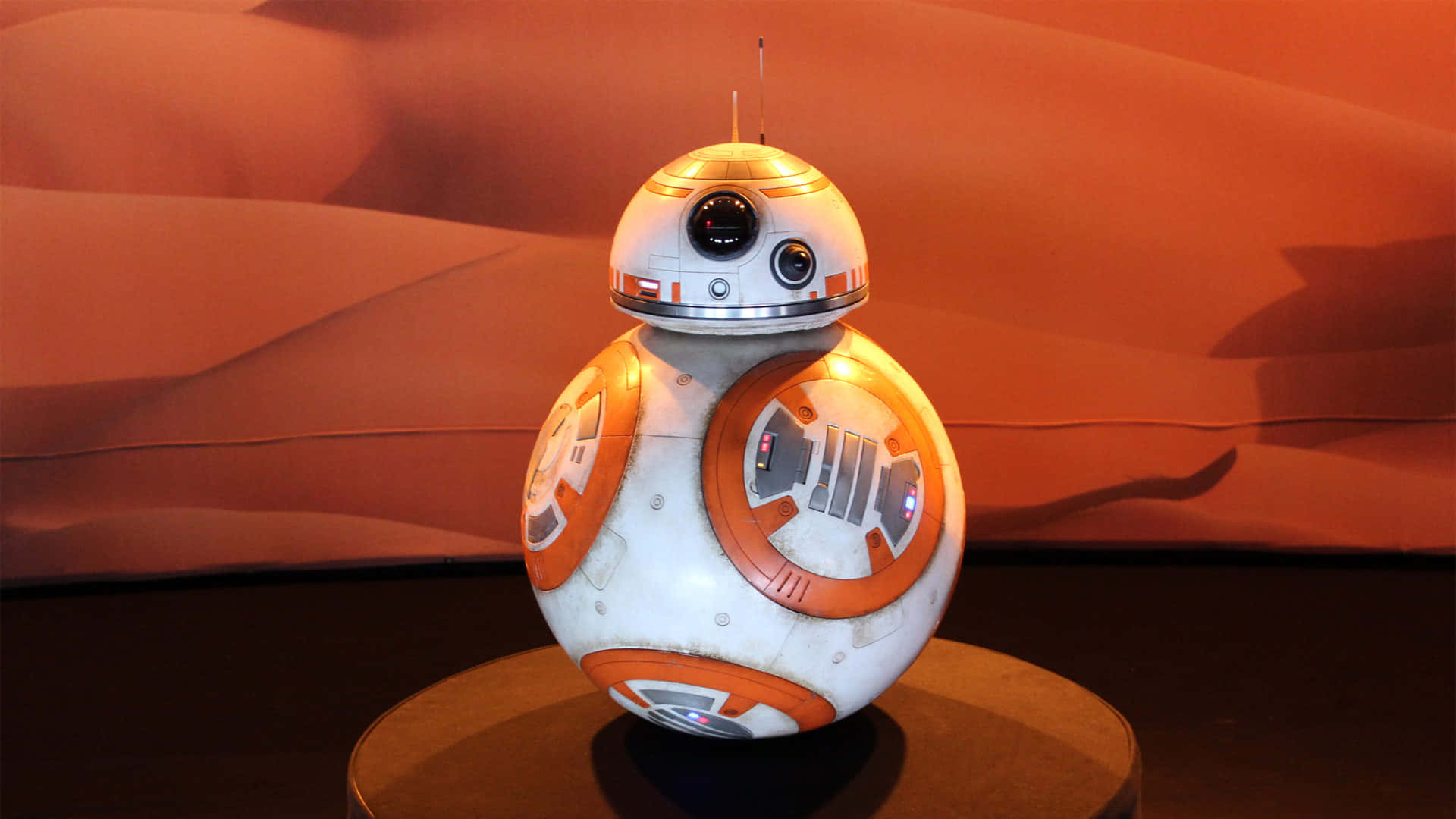 The Lovable And Adventurous Bb-8 Droid