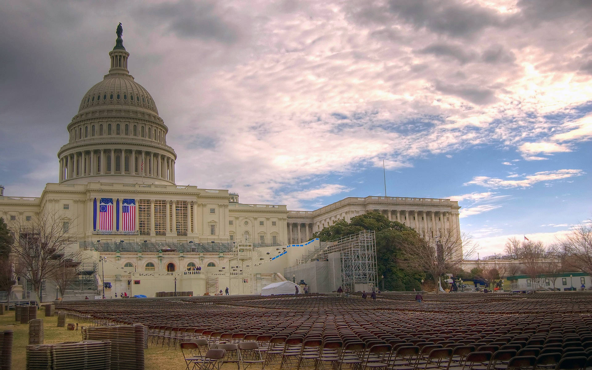 The Majestic Capitol Hill Bathed In Sunlight Background