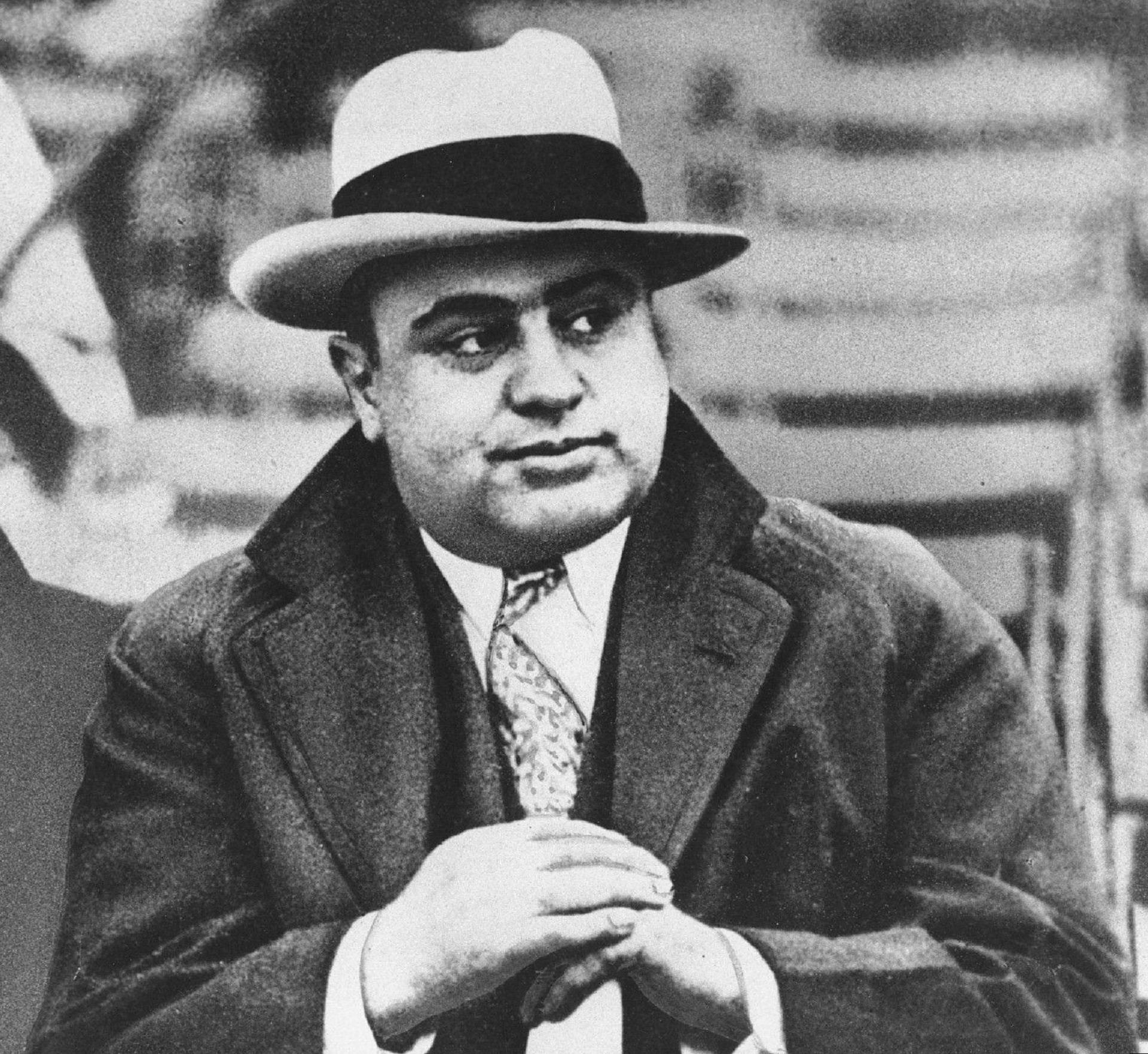 The Notorious American Gangster - Al Capone Background