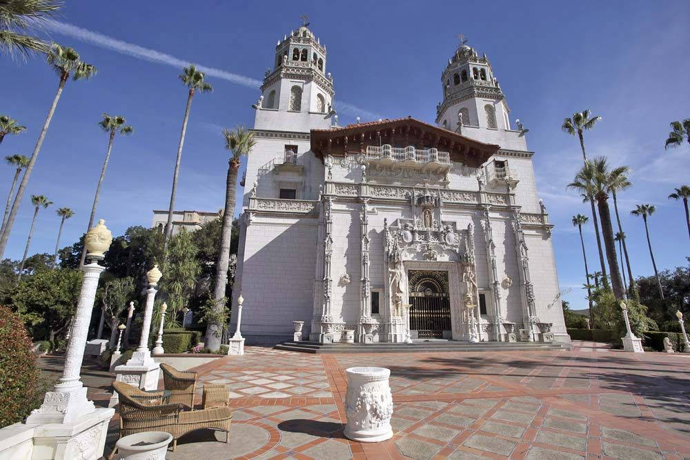 The Outdoor Sculptures Of The Hearst Castle