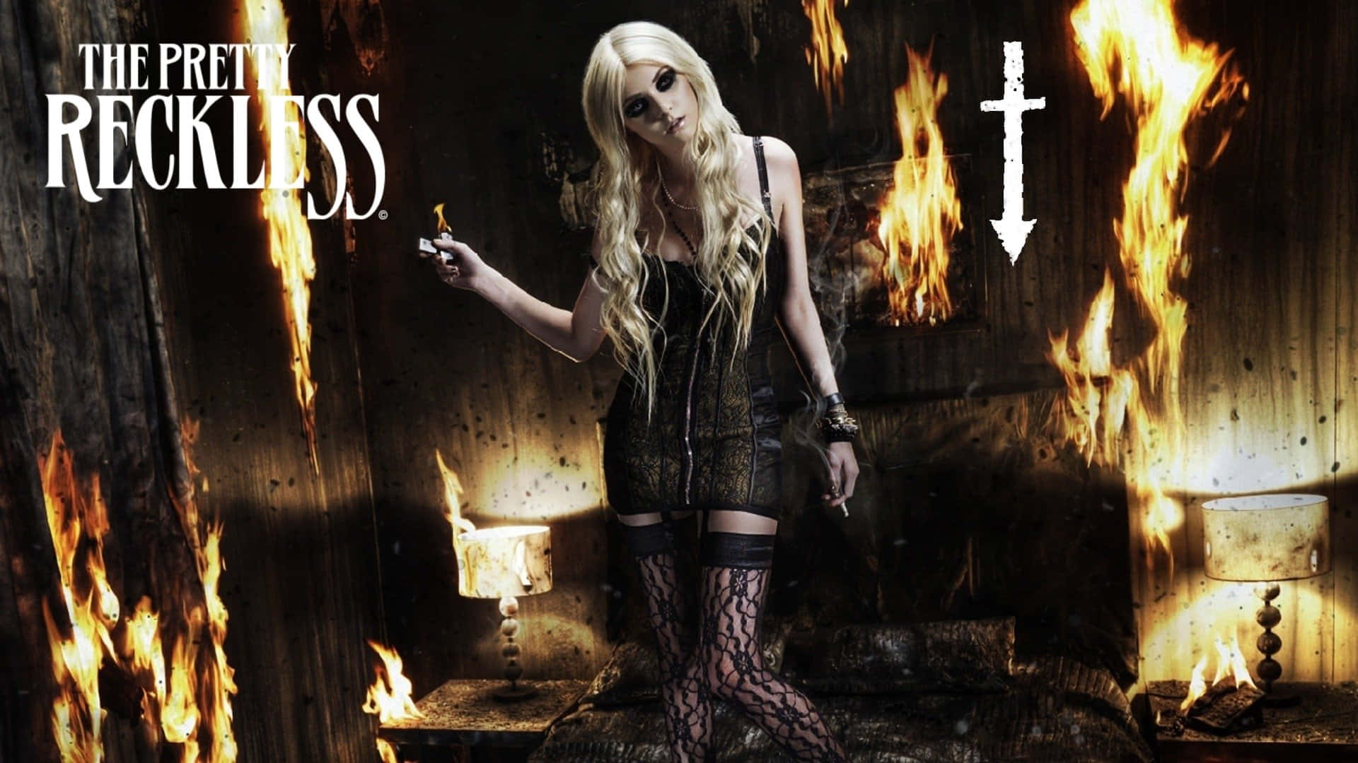 The Pretty Reckless Band Lead Singer Background