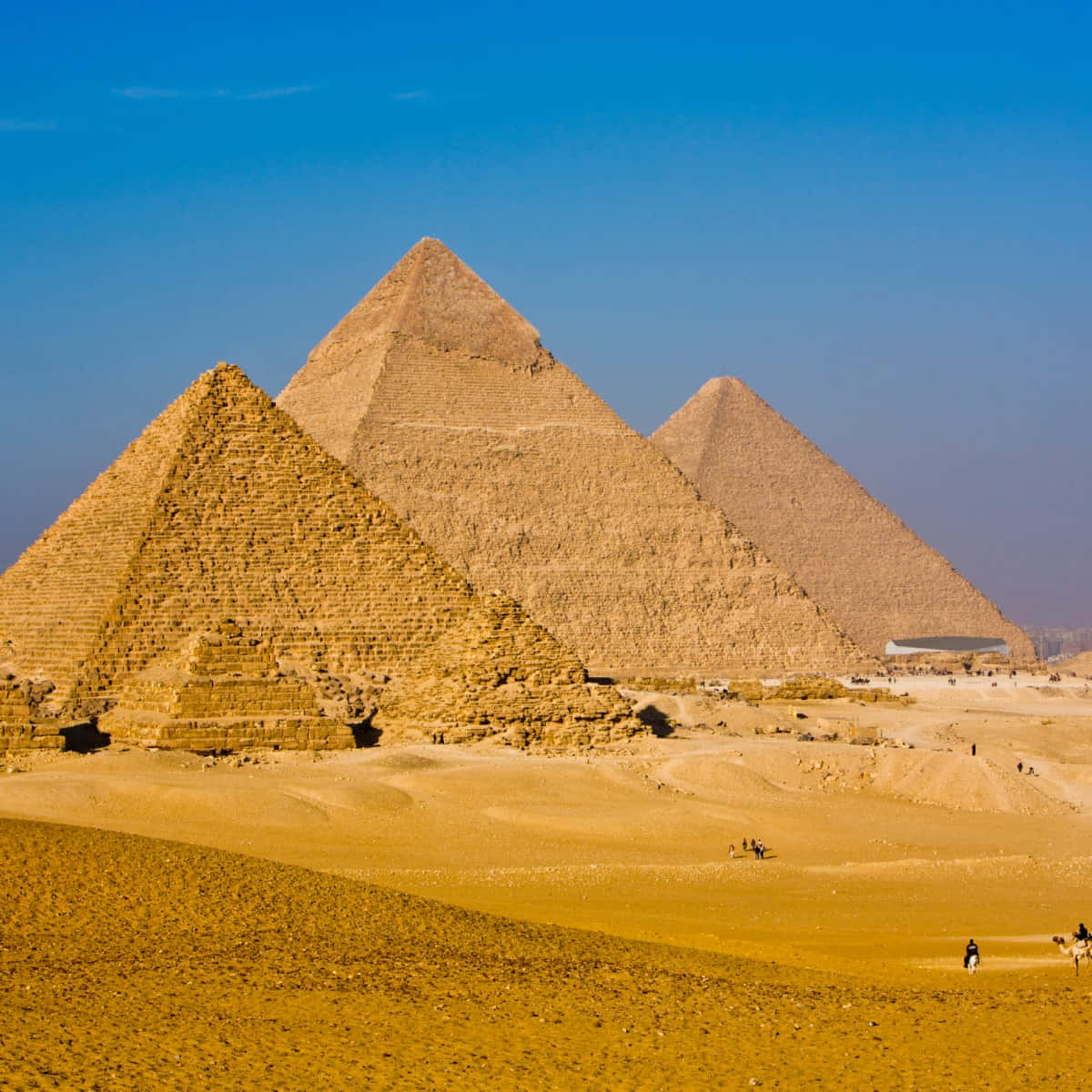 The Pyramids Of Giza The Tomb Of The Pharaoh Khufu Background