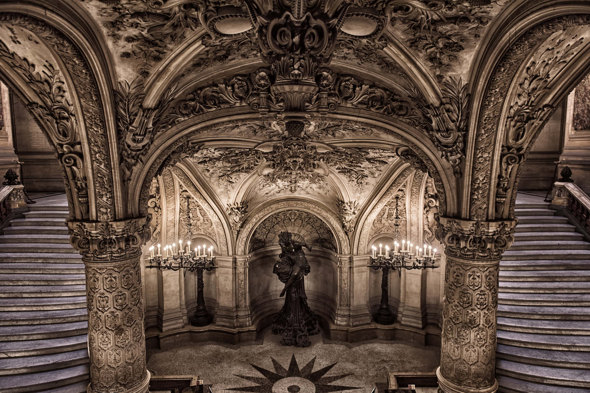 The Pythia At Paris Opera House