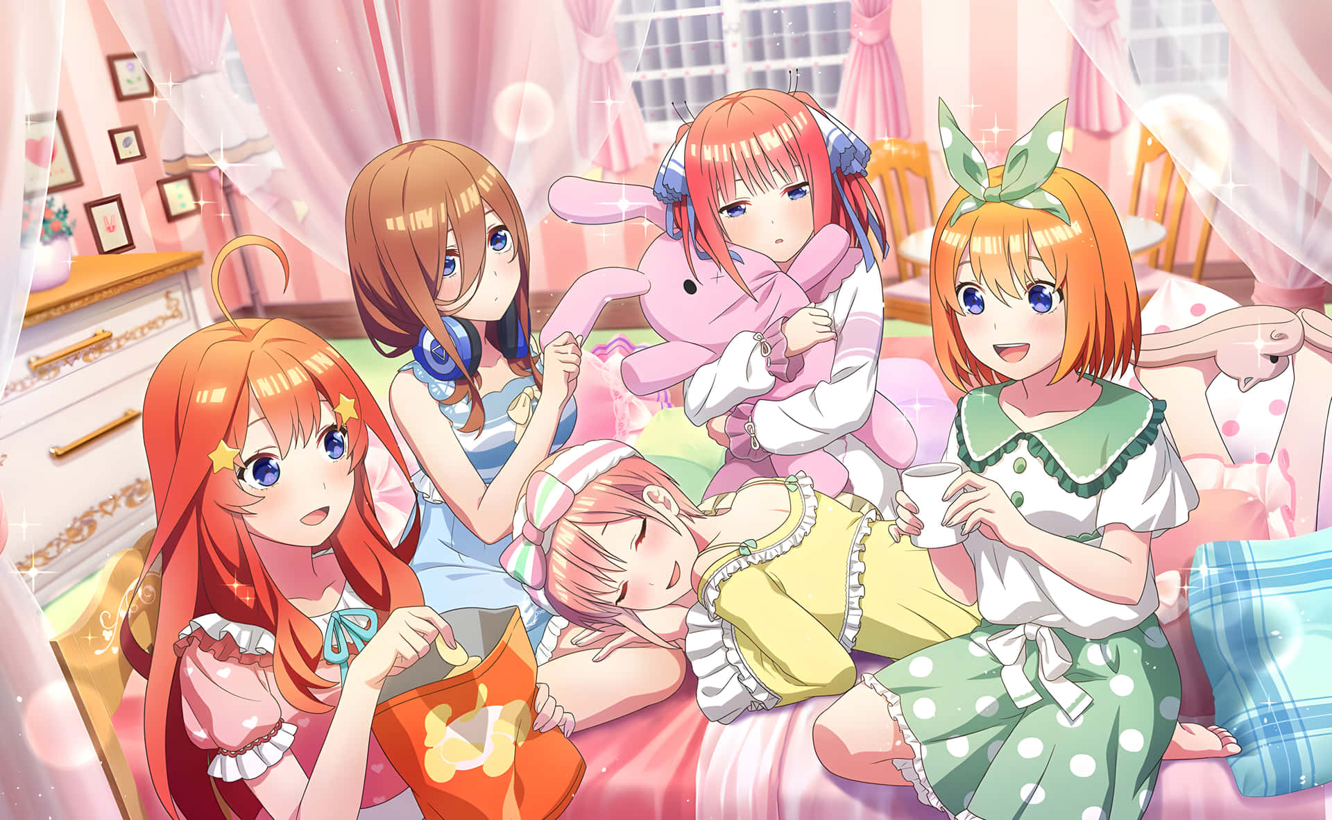 The Quintessential Quintuplets In The Bedroom Background