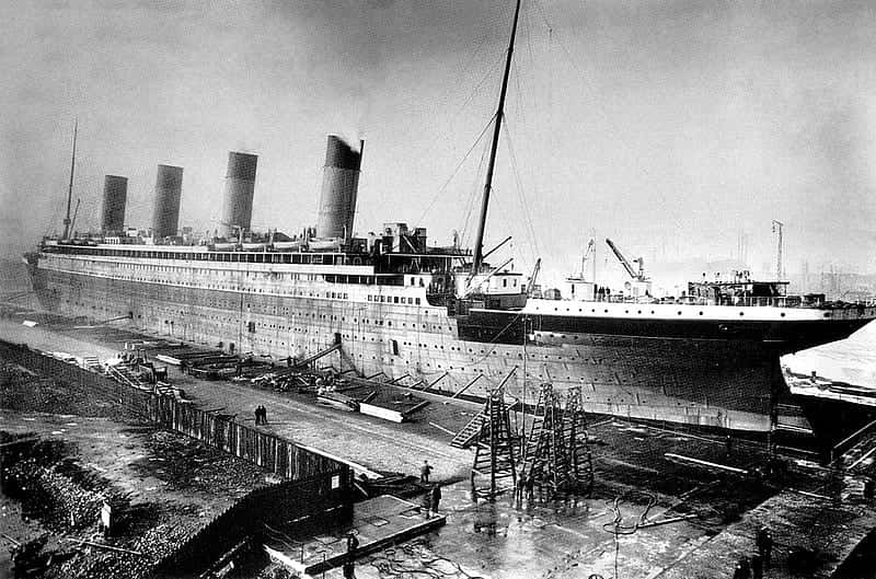 The Same Exact Image Of The Titanic Background