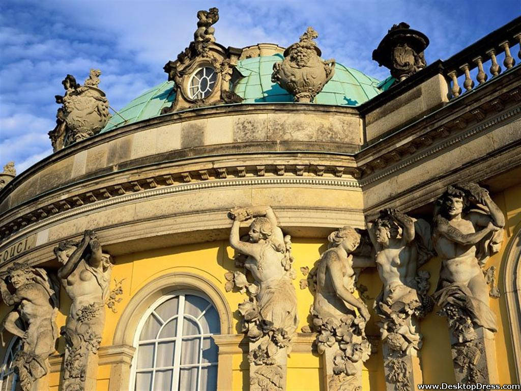 The Sculptures Of Sanssouci Palace Potsdam Background