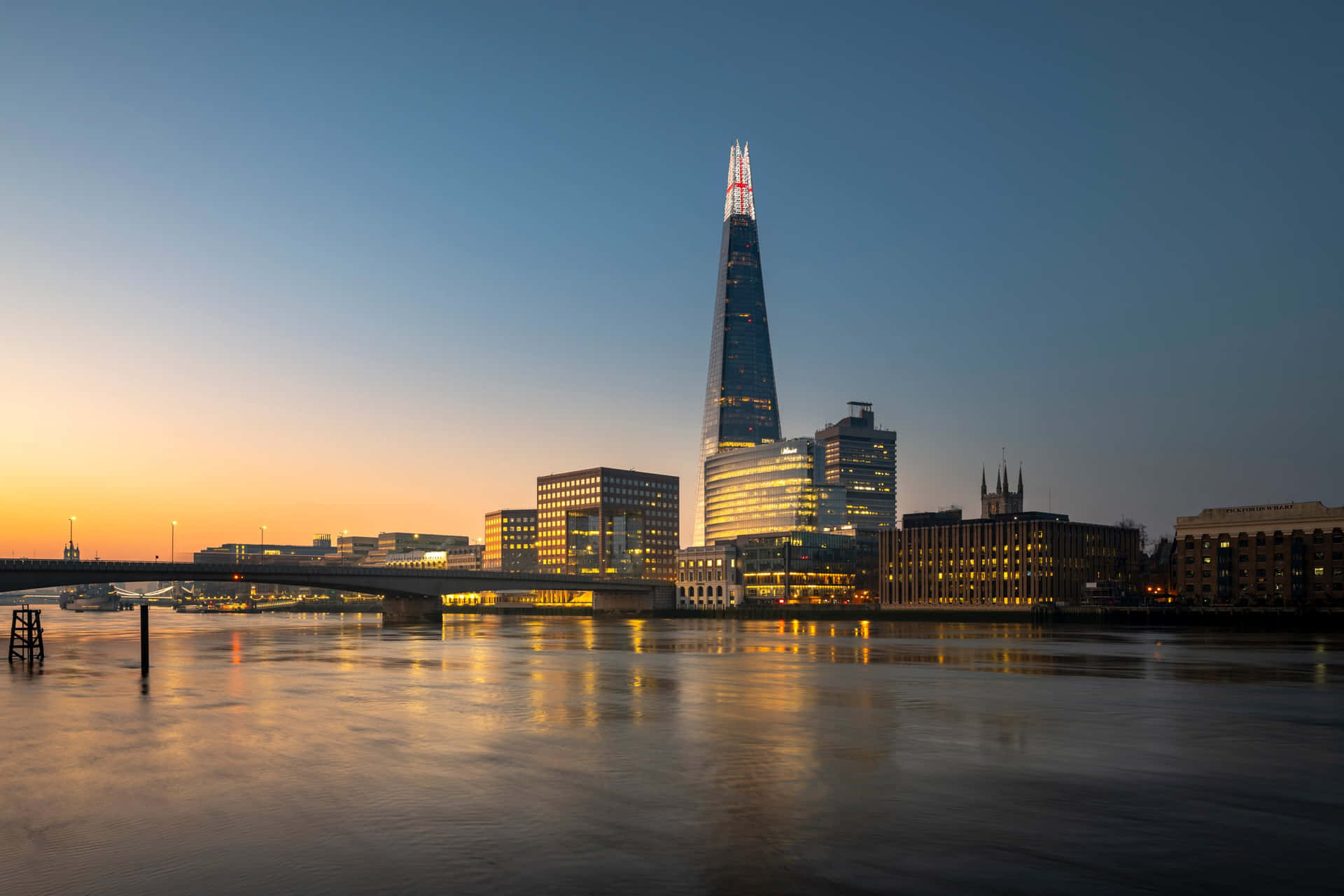 The Shard England Flag Projection Background