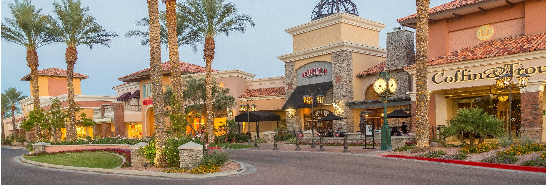 The Shoppes At Casa Paloma In Chandler Background