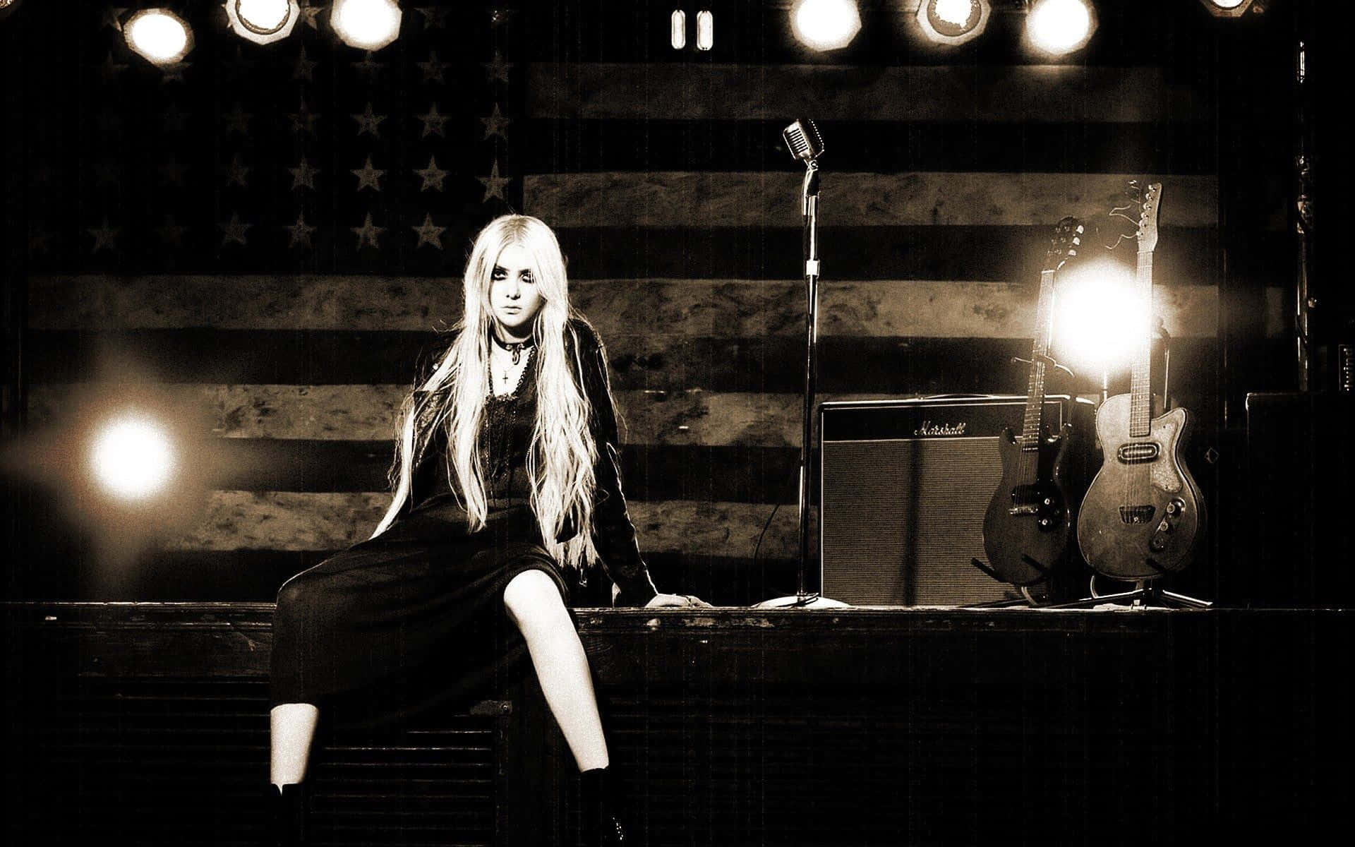 The Singer Of Pretty Reckless Band Taylor Momsen Background