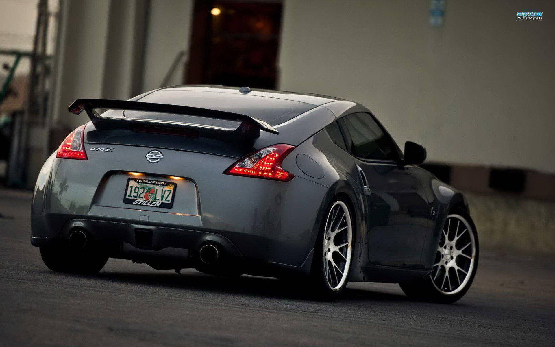 The Sleek And Stylish Nissan 370z Background