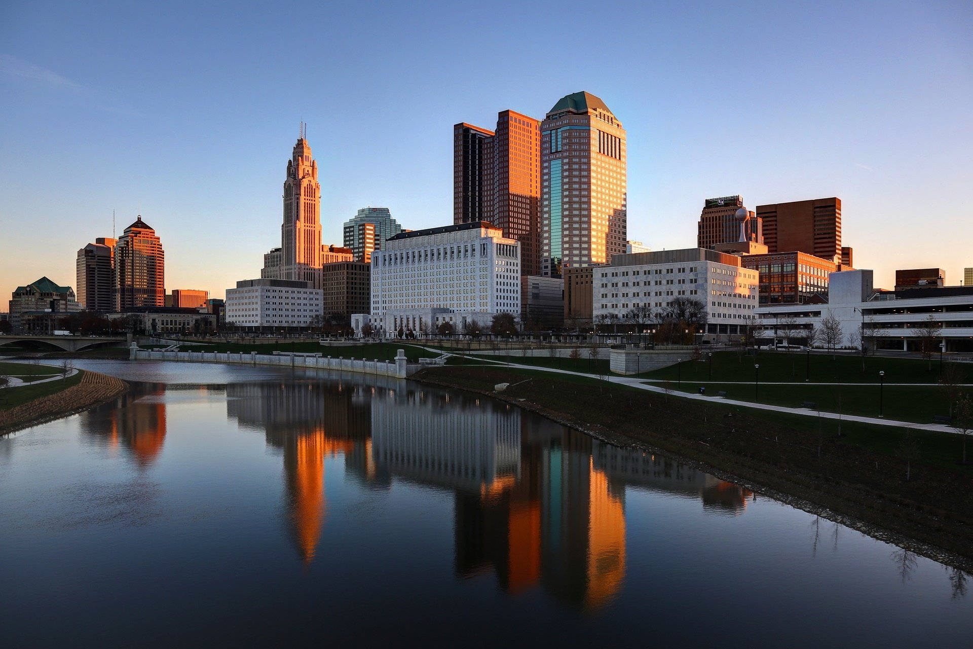 The Supreme Court Of Ohio In Columbus Background