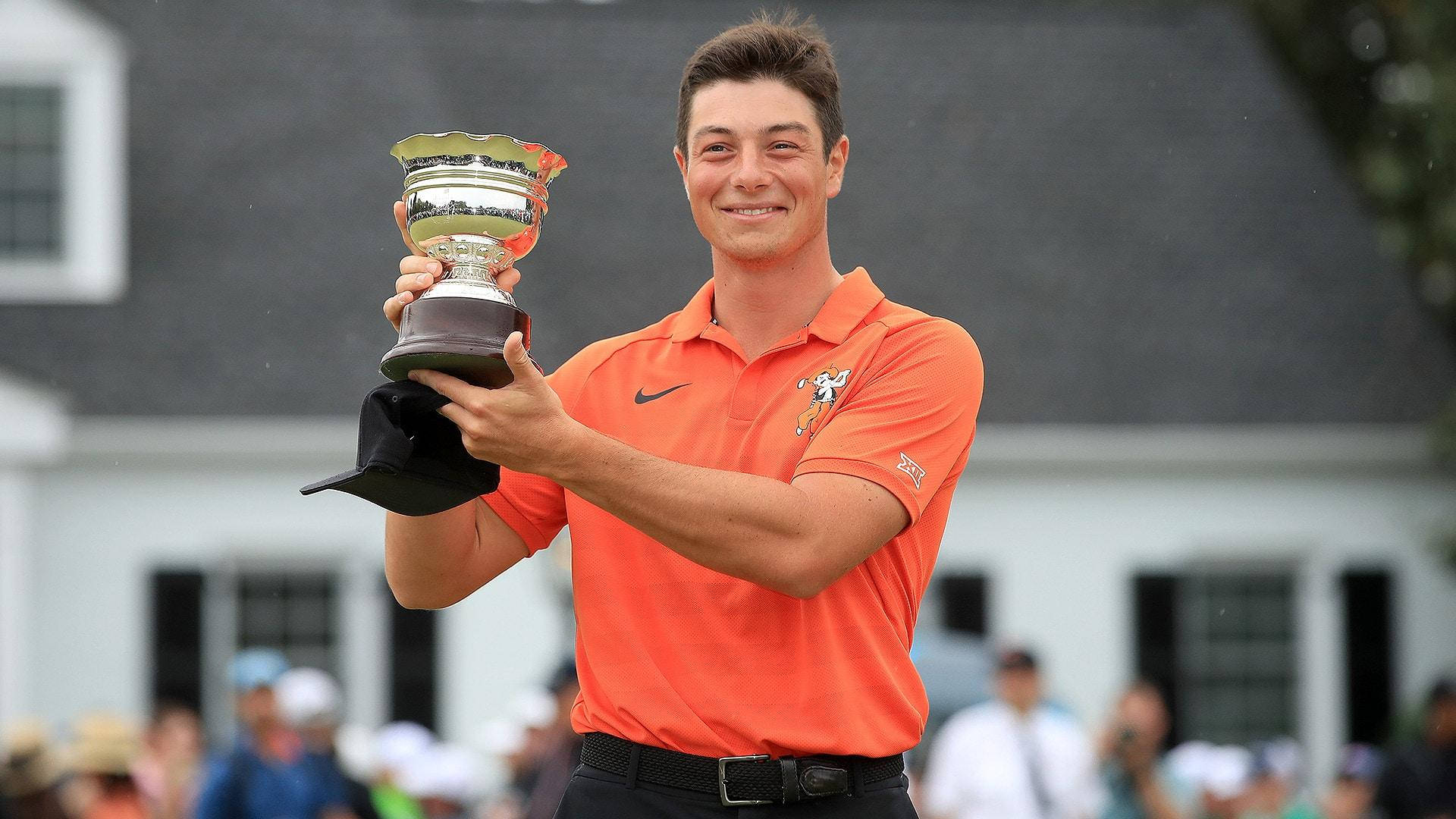 The Victory Of Viktor Hovland Background