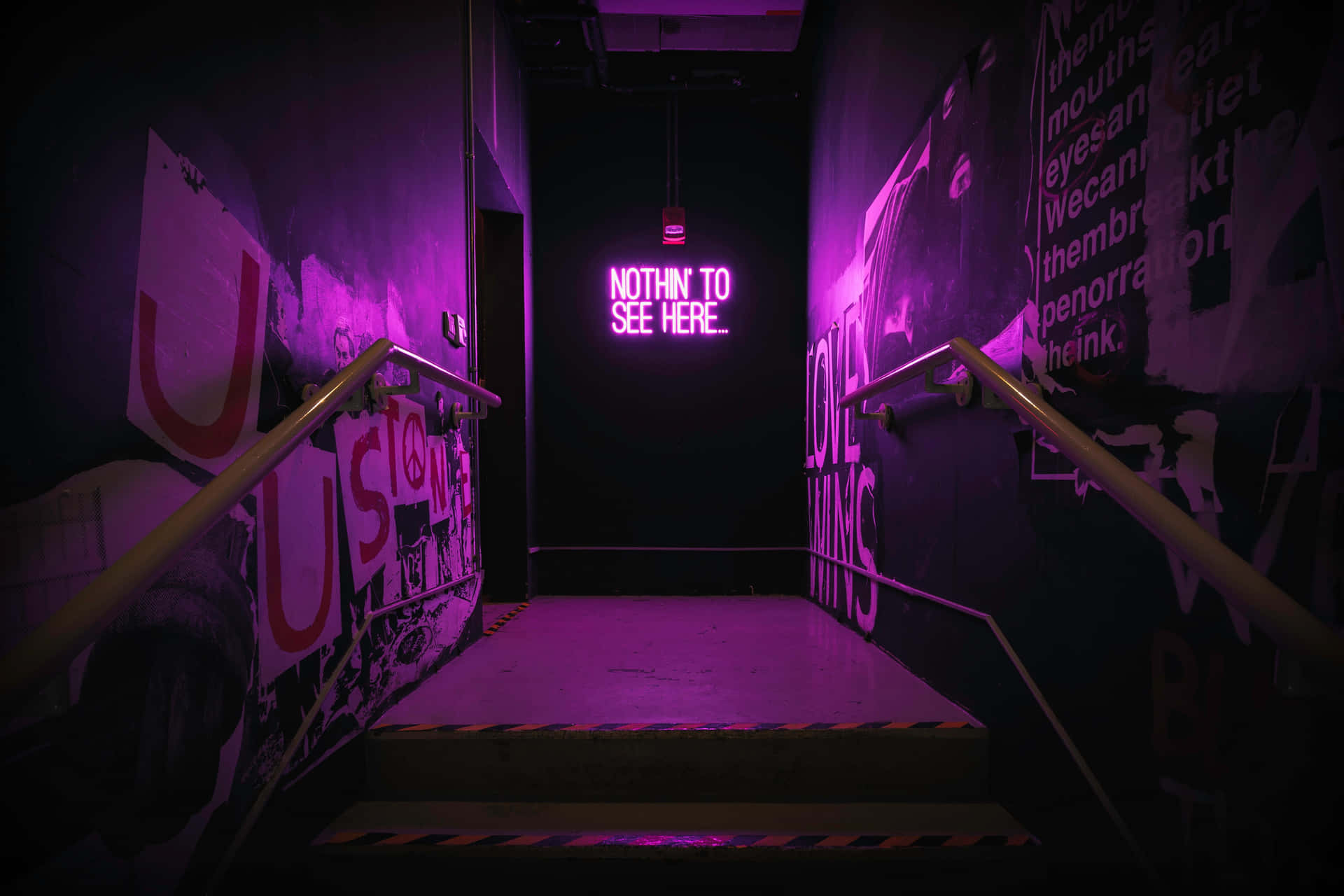 This Desktop Features A Purple Aesthetic With Grunge Elements Background