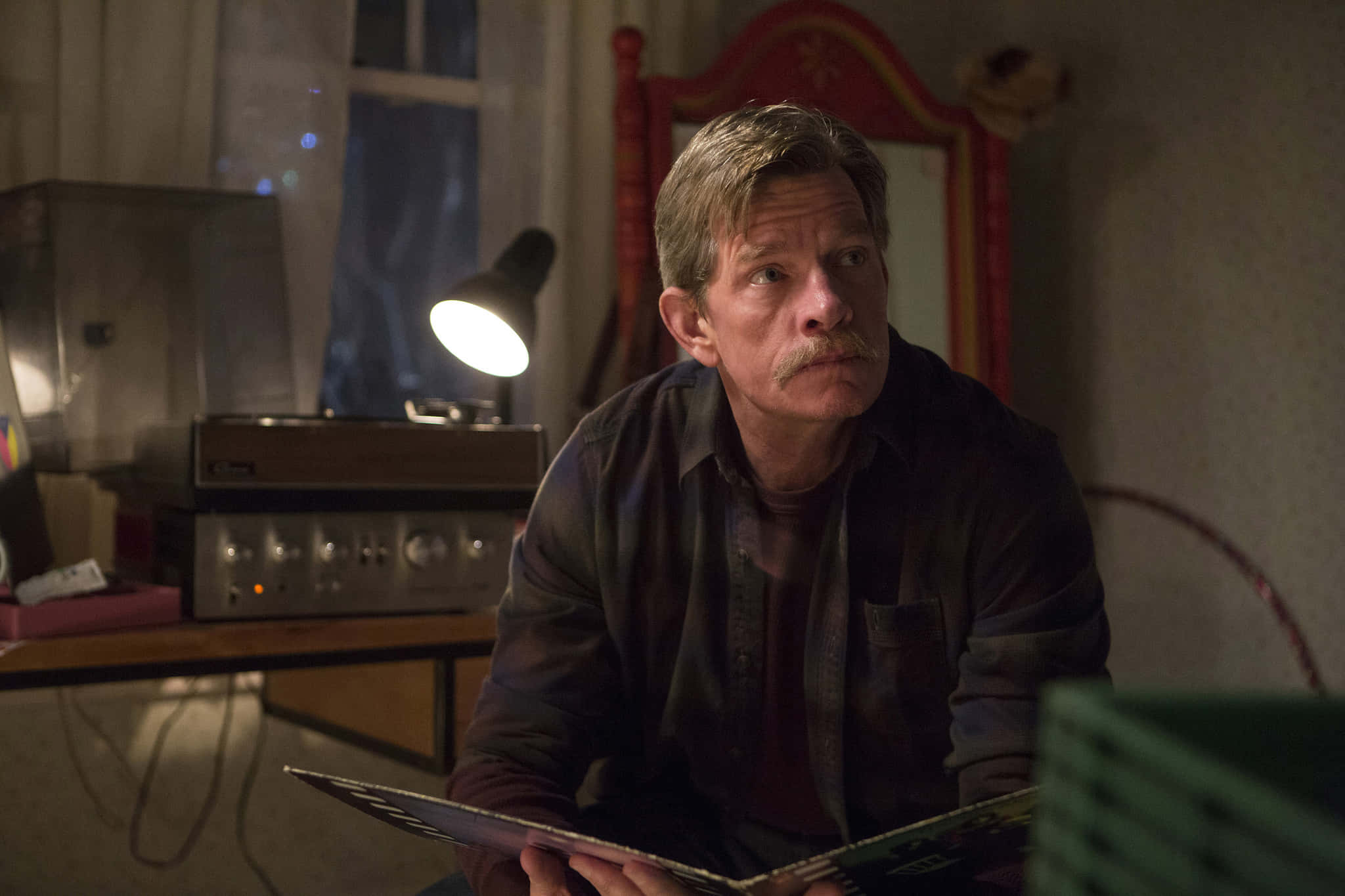 Thomas Haden Church Poses For A Smiling Portrait Background