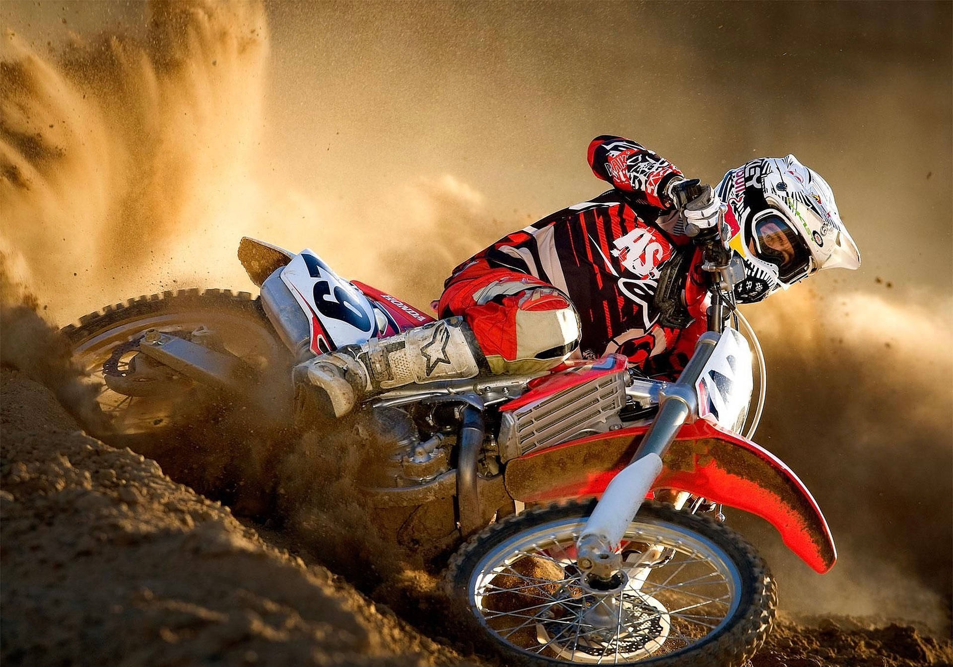Thrilling Supercross: Unleashing The Monster Dirt Bike